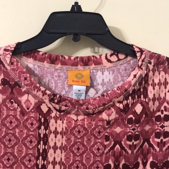 NWT Ruby Rd Comfort Zone Abstract Patchwork Printed woman pullover blouses. Sz M - Picture 4 of 11